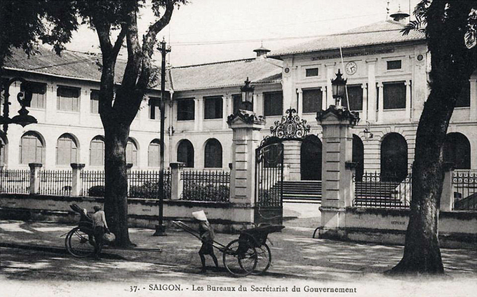 Kiến trúc tòa nhà 130 tuổi có nguy cơ bị phá bỏ ở Sài Gòn